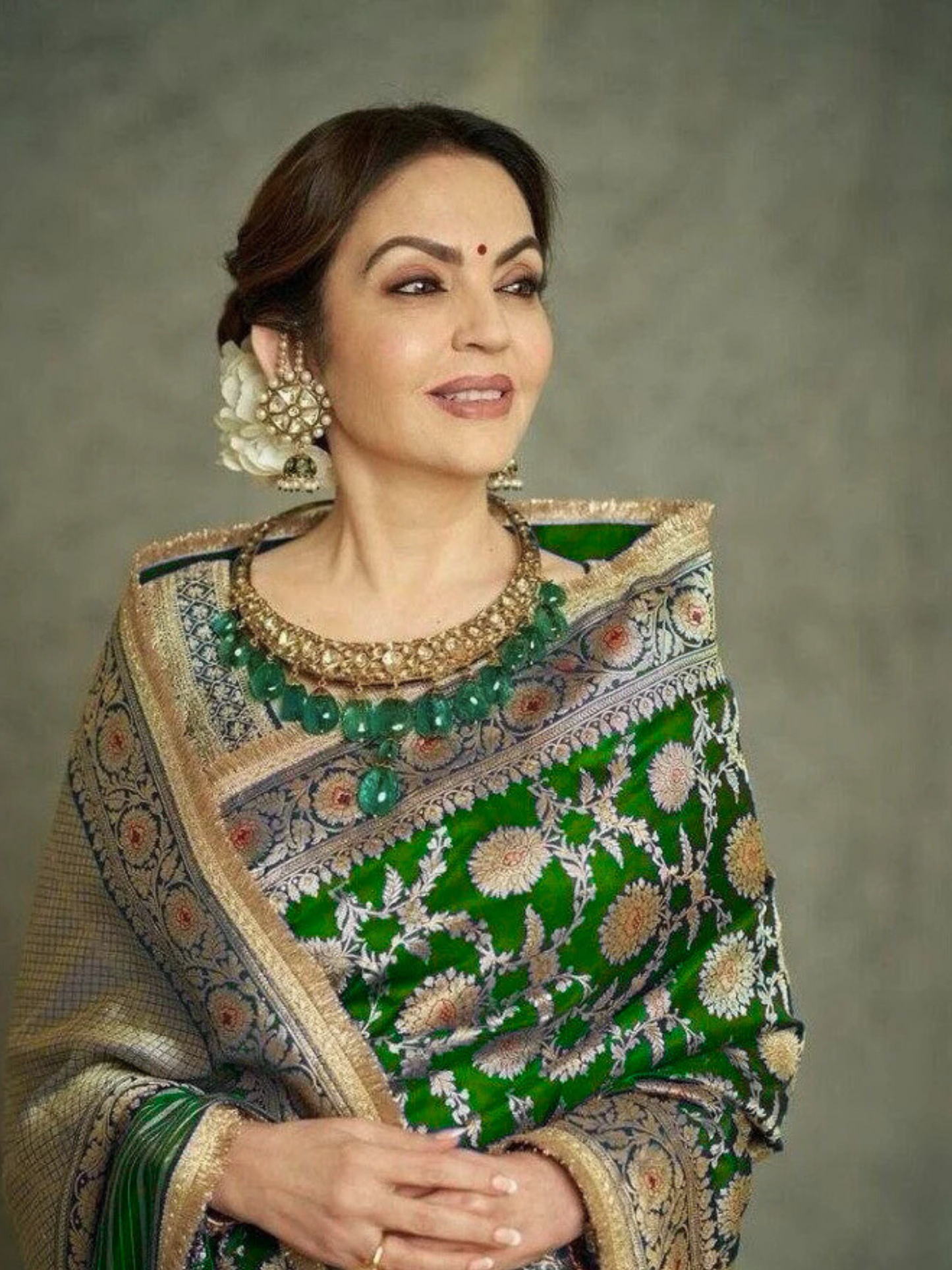 Celebrity Choice Lalima Satin Contrast Silk Saree with Unstitched Blouse – Luxurious Shine & Elegant Style